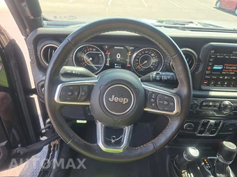 2022 Jeep Wrangler Unlimited Sahara High Altitude Edition - miniatura 10