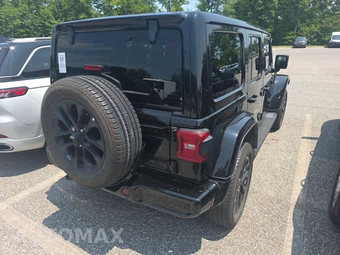 2022 Jeep Wrangler Unlimited Sahara High Altitude Edition - miniatura 4