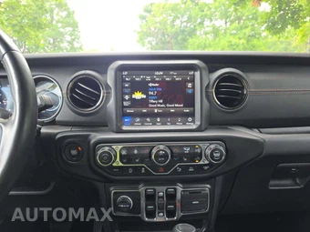 2022 Jeep Wrangler Unlimited Sahara High Altitude Edition - miniatura 10