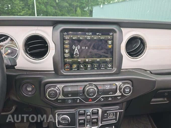 2022 Jeep Wrangler Unlimited Sahara High Altitude Edition - miniatura 7