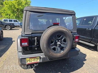 2022 Jeep Wrangler Unlimited Sport - miniatura 5