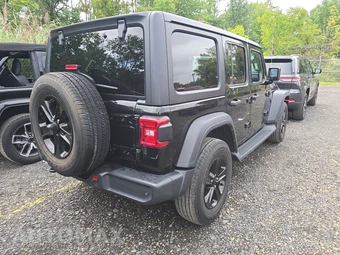 2022 Jeep Wrangler Unlimited Sport Altitude Edition - miniatura 4