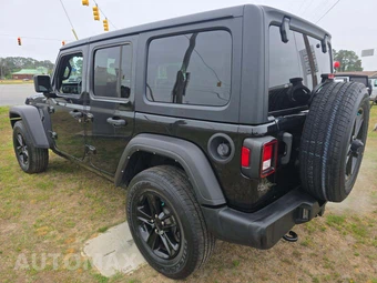 2022 Jeep Wrangler Unlimited Sport Altitude Edition - miniatura 2