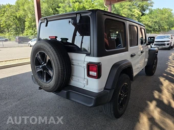 2022 Jeep Wrangler Unlimited Sport Altitude Edition - miniatura 2
