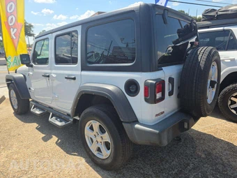 2022 Jeep Wrangler Unlimited Sport S Edition - miniatura 2