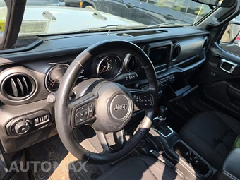 2022 Jeep Wrangler Unlimited Willys Edition - miniatura 11