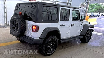 2022 Jeep Wrangler Unlimited Willys Edition - miniatura 4