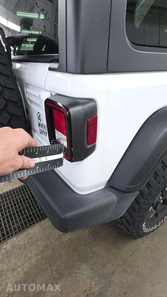 2022 Jeep Wrangler Unlimited Willys Edition - miniatura 25