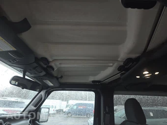 2022 Jeep Wrangler Willys Edition - miniatura 16