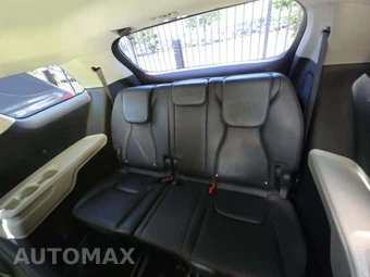 2022 Kia Carnival MPV LXS 121.7" WB - miniatura 14