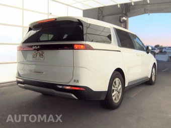 2022 Kia Carnival MPV LXS 121.7" WB - miniatura 4