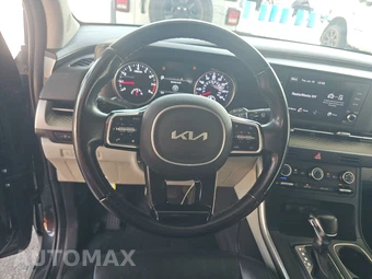 2022 Kia Carnival MPV LXS 121.7" WB - miniatura 10