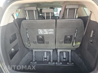 2022 Kia Carnival MPV LXS 121.7" WB - miniatura 17