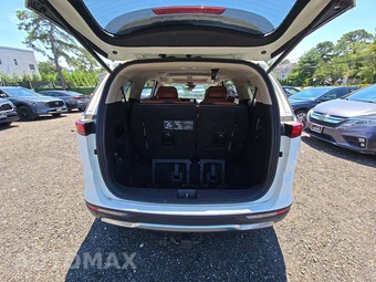 2022 Kia Carnival MPV SX Prestige 121.7" WB - miniatura 15