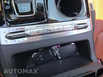 2022 Kia Carnival MPV SX Prestige 121.7" WB - miniatura 8
