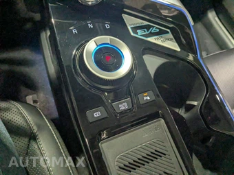 2022 Kia EV6 GT-Line - miniatura 39