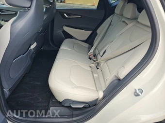 2022 Kia EV6 Wind – miniatura 13