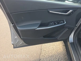 2022 Kia EV6 Wind – miniatura 9