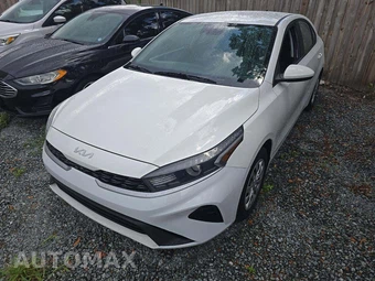 2022 Kia Forte FE