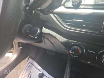 2022 Kia Forte FE – miniatura 8