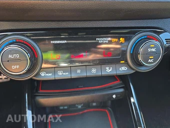 2022 Kia Forte GT - miniatura 22