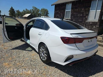 2022 Kia Forte GT - miniatura 2