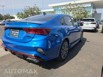 2022 Kia Forte GT - miniatura 3