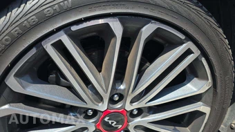 2022 Kia Forte GT – miniatura 29
