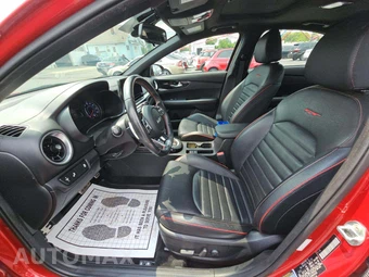 2022 Kia Forte GT - miniatura 6