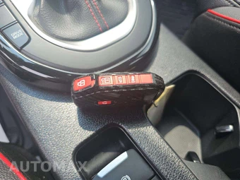 2022 Kia Forte GT - miniatura 8