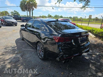 2022 Kia Forte GT - miniatura 2