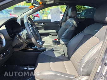 2022 Kia Forte GT-Line - miniatura 6