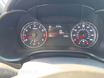2022 Kia Forte GT-Line - miniatura 9