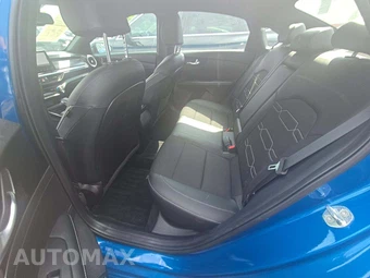 2022 Kia Forte GT-Line - miniatura 12