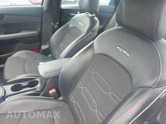 2022 Kia Forte GT-Line - miniatura 13