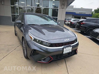 2022 Kia Forte GT-Line - miniatura 4