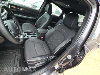 2022 Kia Forte GT-Line - miniatura 6