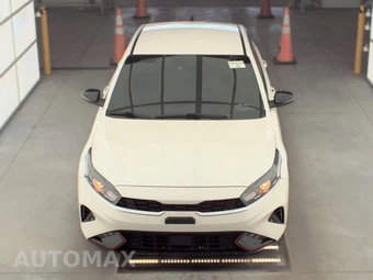2022 Kia Forte GT-Line - miniatura 2