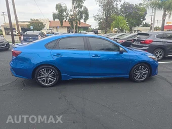 2022 Kia Forte GT-Line - miniatura 4