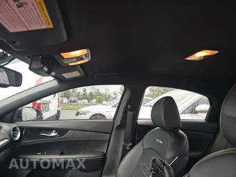 2022 Kia Forte GT-Line - miniatura 14