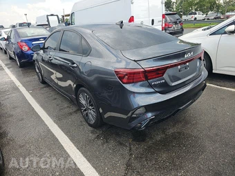 2022 Kia Forte GT-Line - miniatura 6