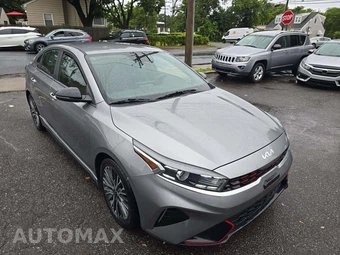 2022 Kia Forte GT-Line - miniatura 4