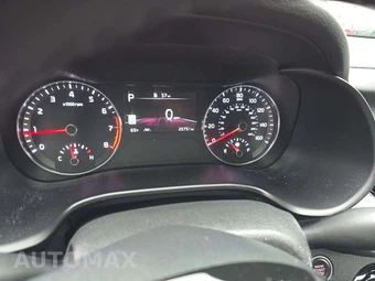 2022 Kia Forte GT-Line - miniatura 9