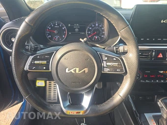 2022 Kia Forte GT-Line - miniatura 10