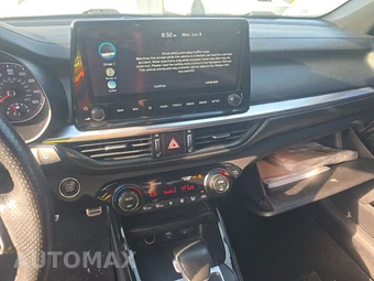 2022 Kia Forte GT-Line - miniatura 11