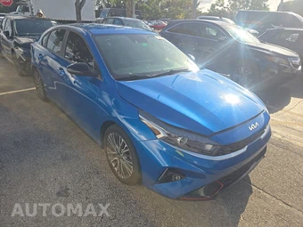 2022 Kia Forte GT-Line - miniatura 3