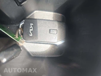 2022 Kia Forte GT-Line - miniatura 8