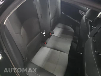 2022 Kia Forte LXS – miniatura 16