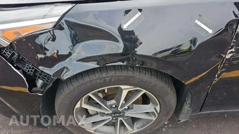 2022 Kia Forte LXS – miniatura 27