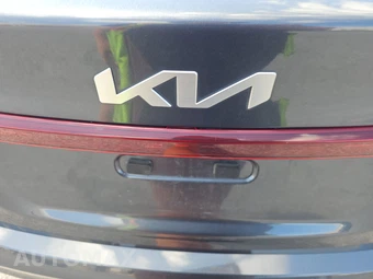 2022 Kia Forte LXS - miniatura 16